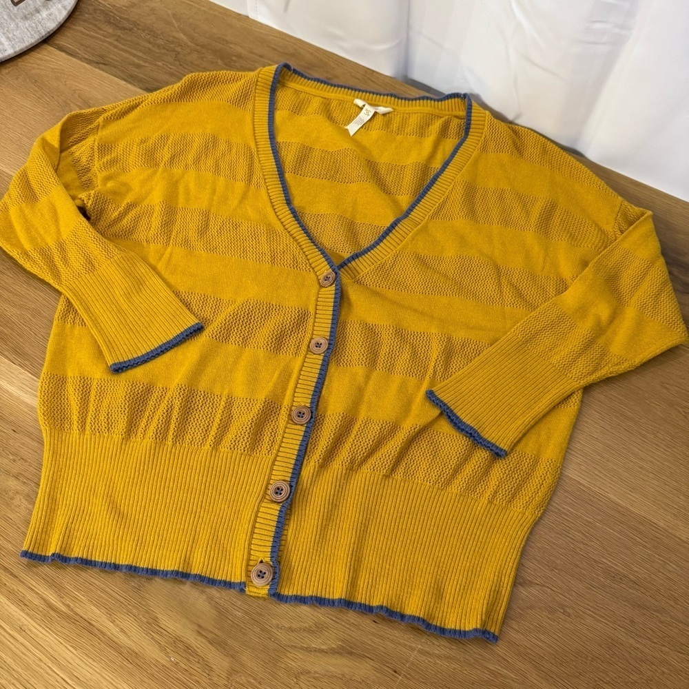 3/$20 Matilda Jane Joanna Gaines Sweater long sleeve button down yellow size Med - Picture 7 of 9